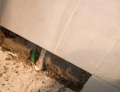 化德楼顶漏水维修公司分享下修复水管漏水的几种小方法